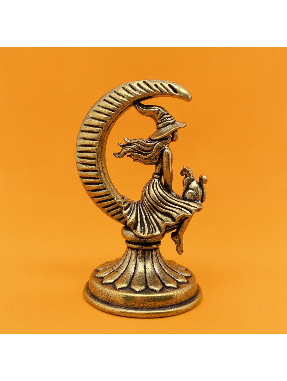 The Witch and Cat On The Moon Brass Crafts Desktop Ornaments